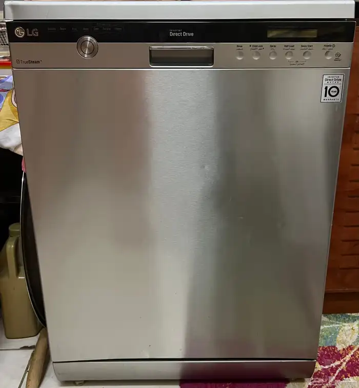 للبيع غسالة صحون LG 2