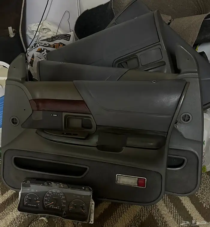 ديكورات بيبان فورد فكتوريا 94 وعداد فورد 97 سعودي 9