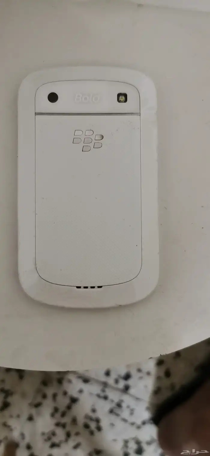 جوال بلاك بيري شغال نضيف بحاله جيده 0