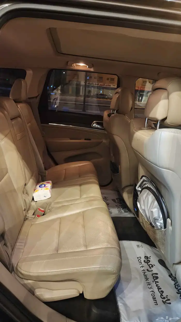 جيب جراند شيروكي ليمتد 2015 دبل V8 هيمي قمه بالنظافة 14