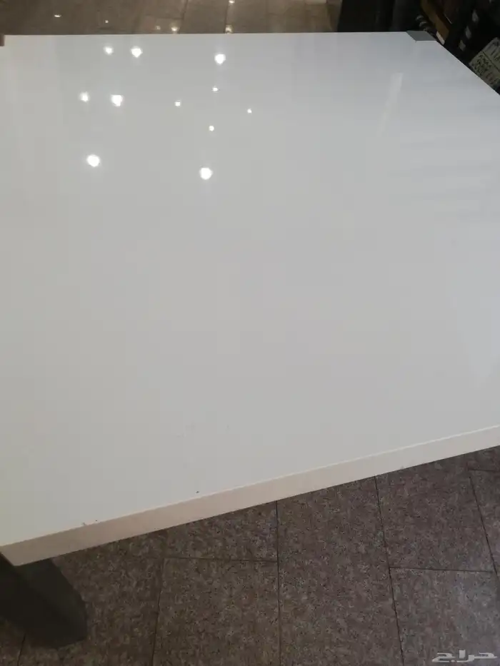 طاولة بوفية وطاولة طعام عرض مستخدم نظيف جدا 17