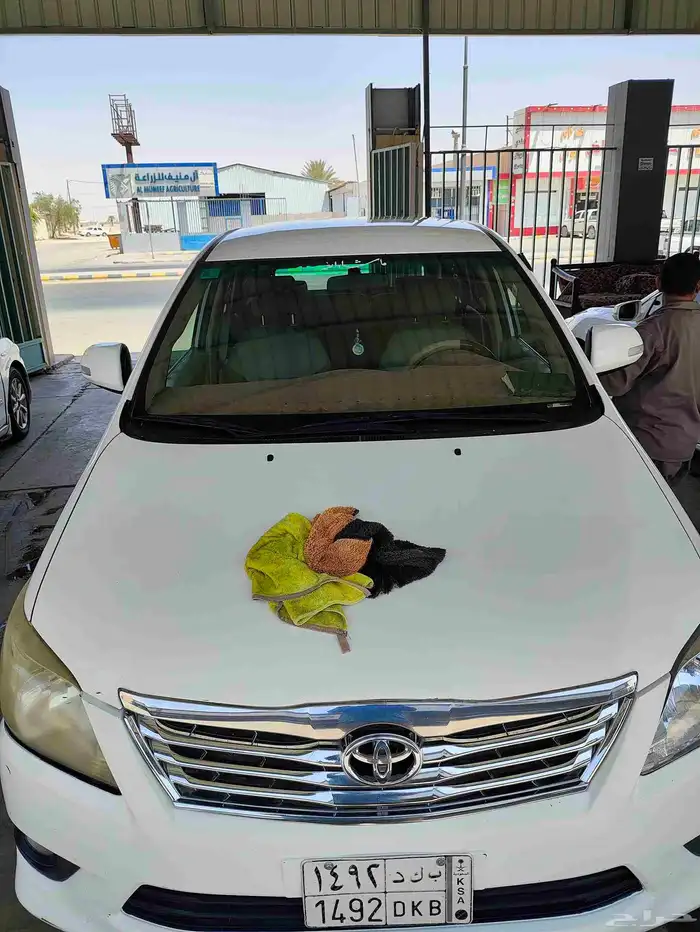 سياره تاتوتا انوفا 2012 محركات فل ممشي 265الف قير مكينه شاص 2