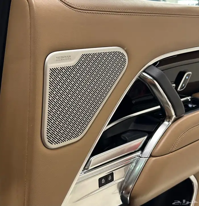 رنج روفر اوتوبيوجرفي 2023 13