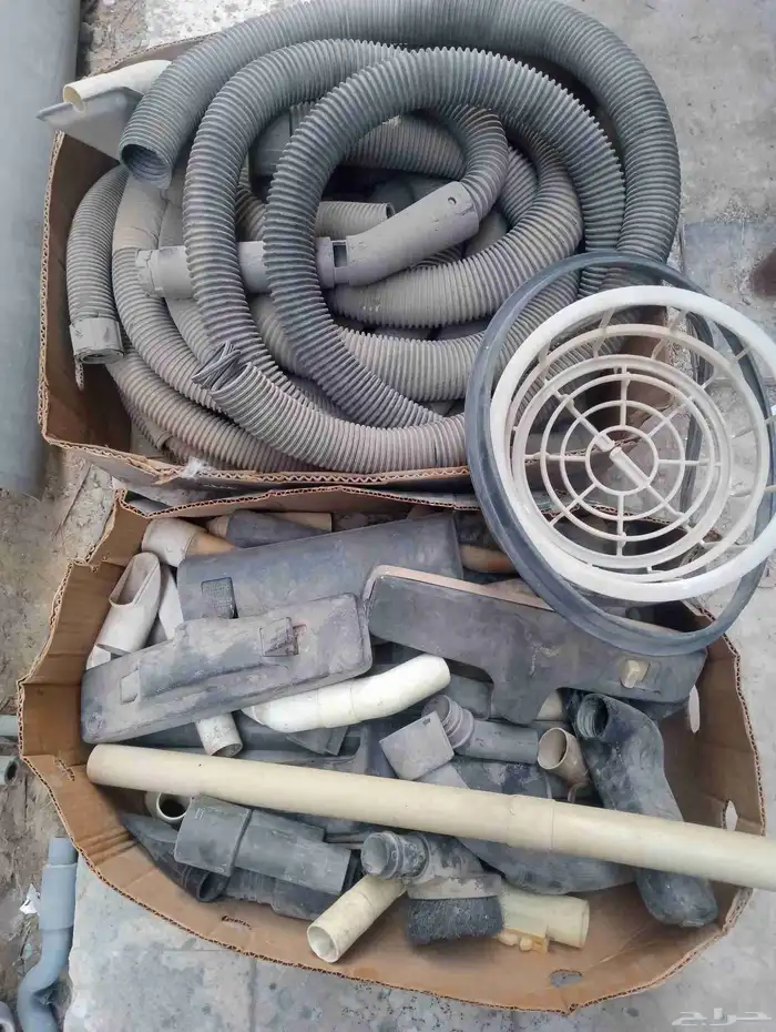 كرتون كامل اكسسوارات وقطع غيار مكانس متنوعة. vacuums parts 0
