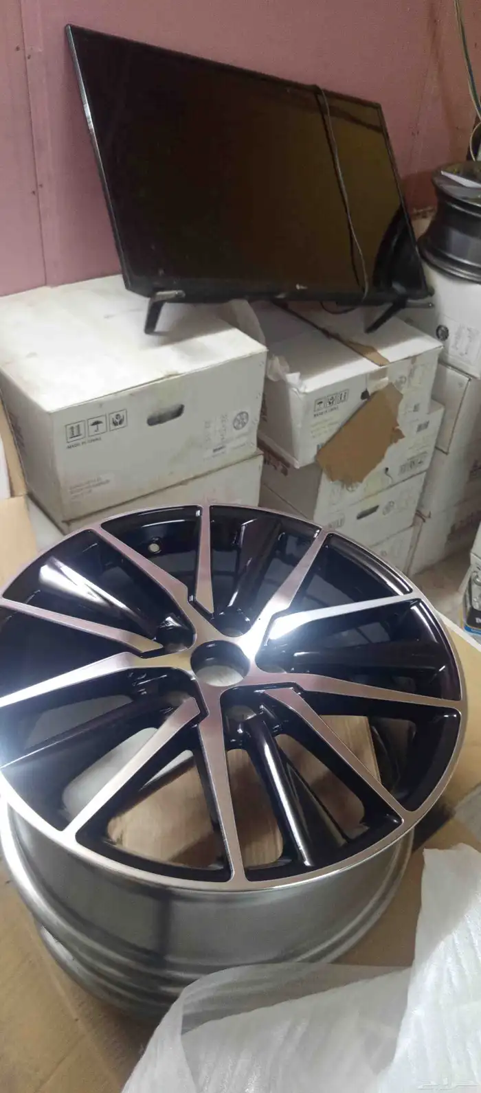 جنوط كامري 2025 صيني درجه اوله رسمة الوكاله مقاس 18 3