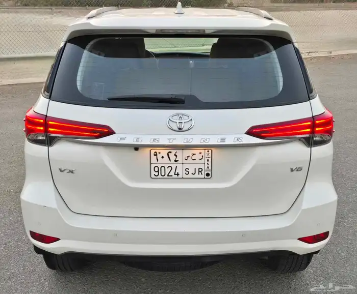 فورشنر 6 سلندر VX - بلد مشروط - مخزن 3