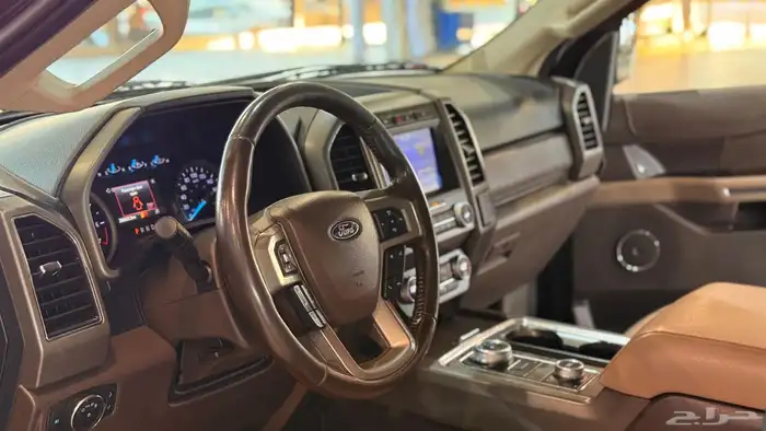 مجموعة فورد تورس 2021 و اكسبديشن 2021 38