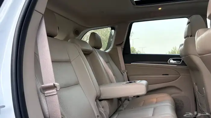 جيب جراند شروكي 2021 Limited ( نظيف للغاية ) 54