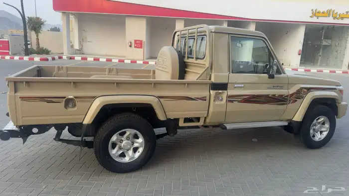 جيب شاص LX V6 2021 9