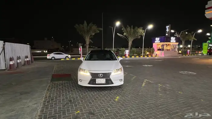 لكزس ES موديل 2015 سعودي 12