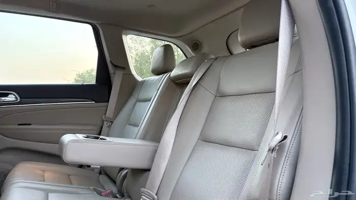 جيب جراند شروكي 2021 Limited ( نظيف للغاية ) 37