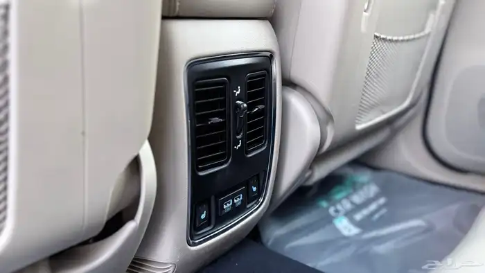 جيب جراند شروكي 2021 Limited ( نظيف للغاية ) 42