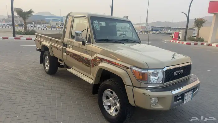 جيب شاص LX V6 2021 8