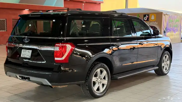 مجموعة فورد تورس 2021 و اكسبديشن 2021 29