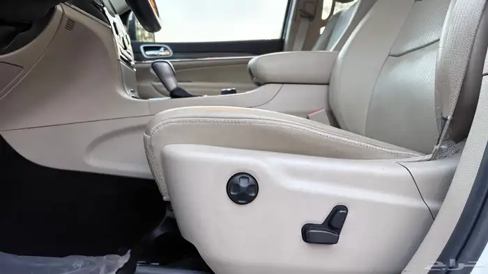 جيب جراند شروكي 2021 Limited ( نظيف للغاية ) 25