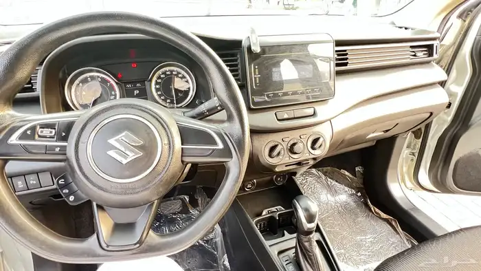 للبيع سوزوكي إرتيغا 2022 عائلية ممتازة ونظيفة جد ا 4