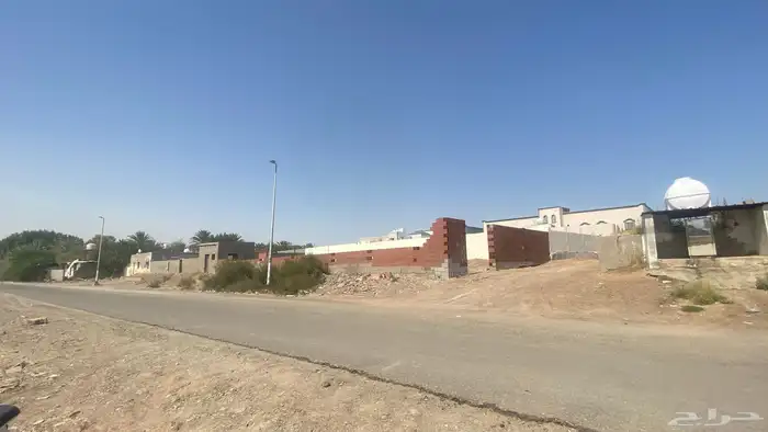 للإيجار حوش مساحه 1200متر عداد كهرب مستقل وغرفه صغير 3x3 0