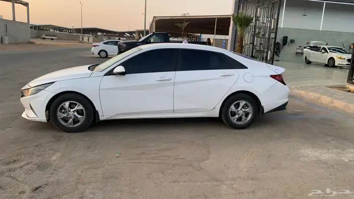 هايونداي النترا 2021 ممشى ((140)) فقط 3