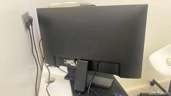 شاشة العاب benq 8