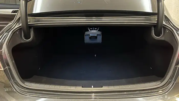 ازيرا 2020 ( بنزين 4V ) فل اوبشن بحالة الوكالة طبلون ديجيتال 27