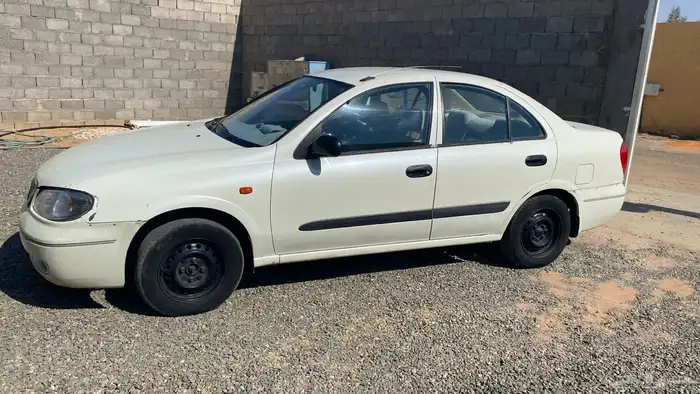 نيسان صني 2004 للبيع 1