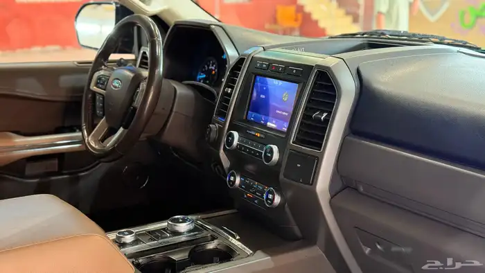 مجموعة فورد تورس 2021 و اكسبديشن 2021 37