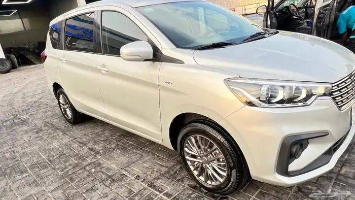 للبيع سوزوكي إرتيغا 2022 عائلية ممتازة ونظيفة جد ا 2