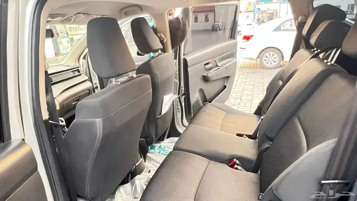 للبيع سوزوكي إرتيغا 2022 عائلية ممتازة ونظيفة جد ا 7