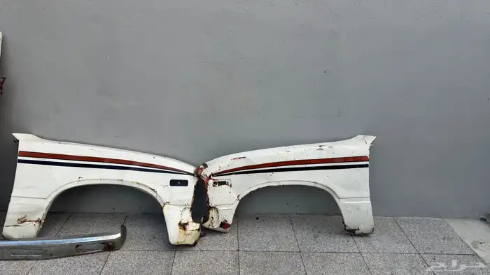 قطع هايلوكس 1981 مستحدم 3