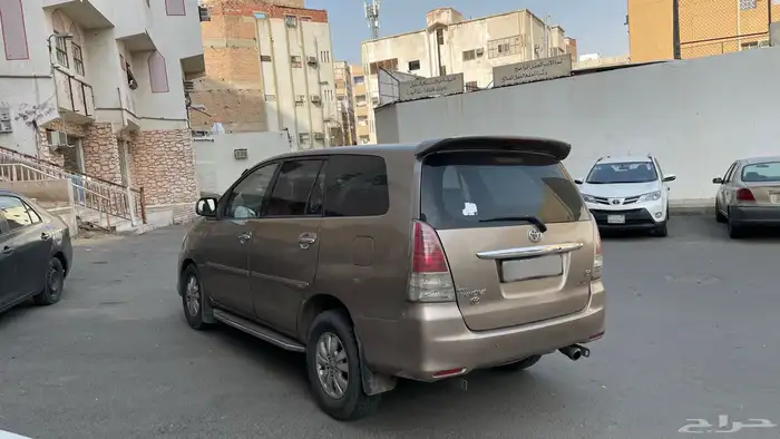 انوفا 2009 مالك ثاني مفحوص مجدد 1