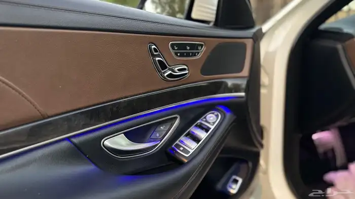 مرسيدس يخت 320S 35