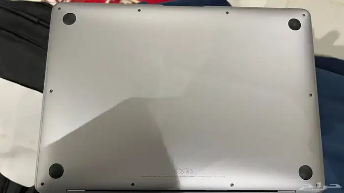 ماك بوك اير ام 1 4