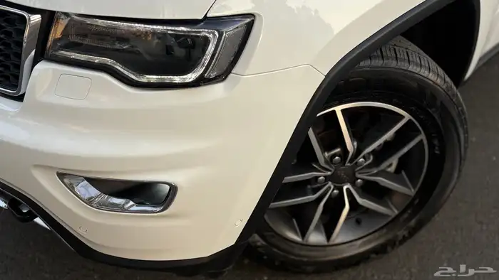 جيب جراند شروكي 2021 Limited ( شبه جديد ) 4