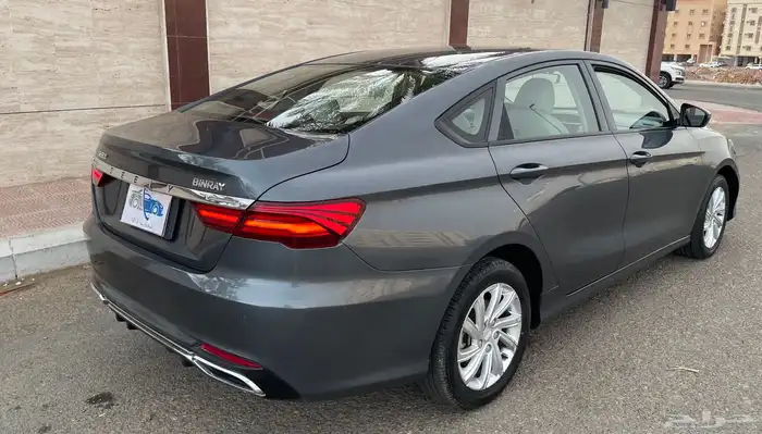 جيلي_بينراي_2022_نص فل_نظيف 13