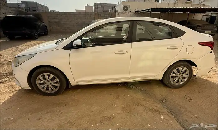 اكسنت 2018 للبيع 1