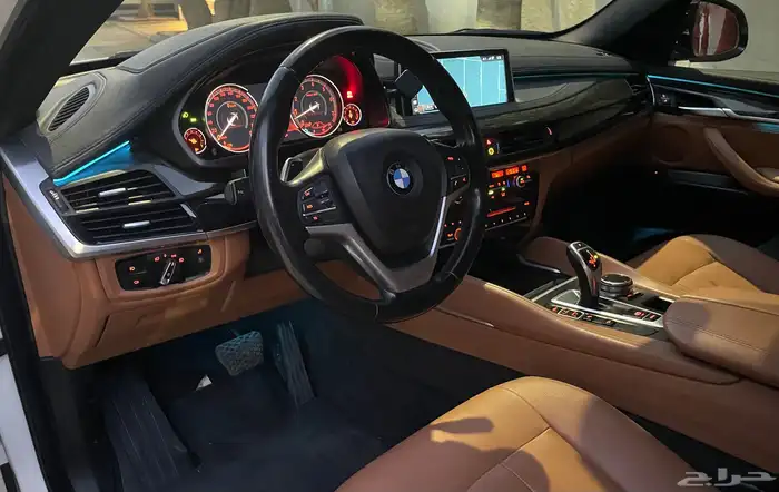 بي ام دبليو X6 2017 فل نظيف جدا منوة المستخدم 12