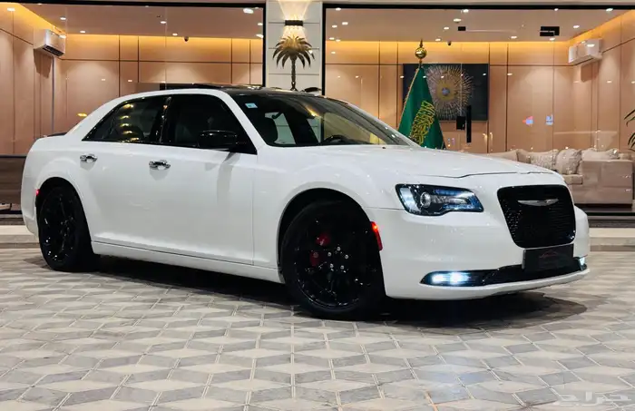 كرايسلر C300 فل كامل نظيف جد ا سعودي 1