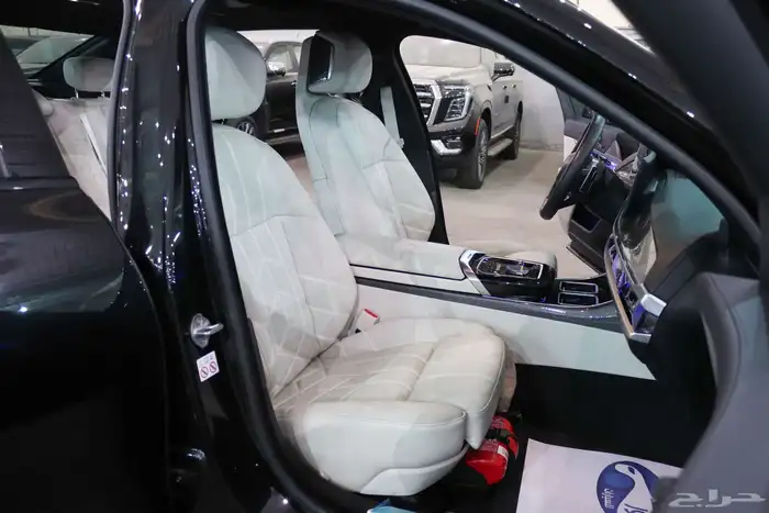 بي إم دبليو 735 M-kit موديل 2024 مستخدم بسعر 435.000 11