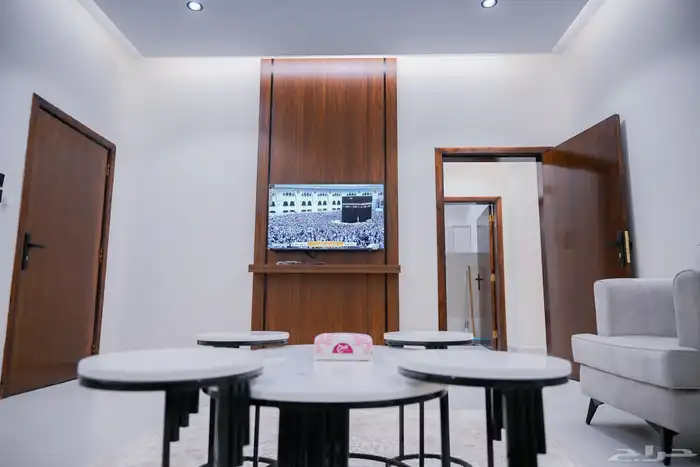 شقق سكنية جديدة مفروشة للايجار الباحة - العقيق 11