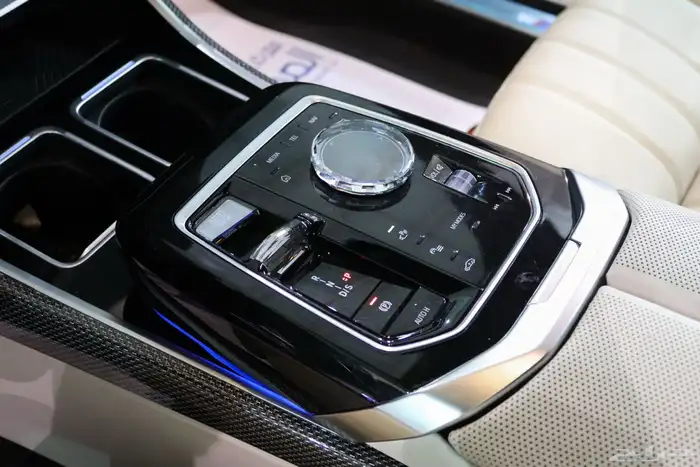 بي إم دبليو 735 M-kit موديل 2024 مستخدم بسعر 435.000 20