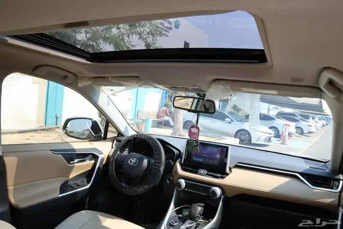 RAV4 2024 63.xxx km like new 5