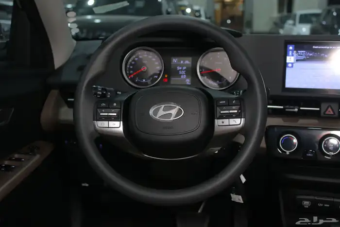 اكسنت فليت 2026 10