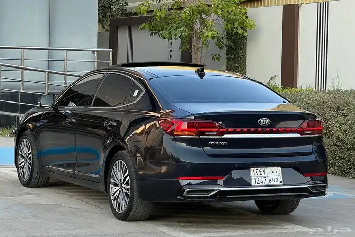 كيا كادينزا 2020 (فل كامل) 8