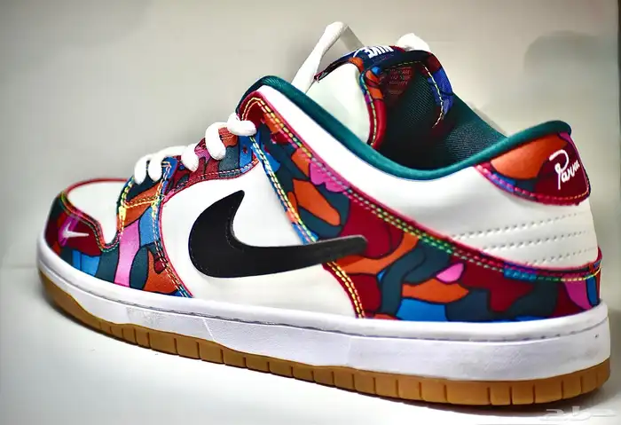 نايك وأديداس   جديدة بالكرتون 6