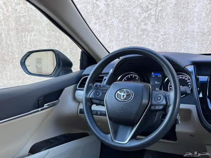 تويوتا كامري LE ممشى (((4))) الف 2022 17