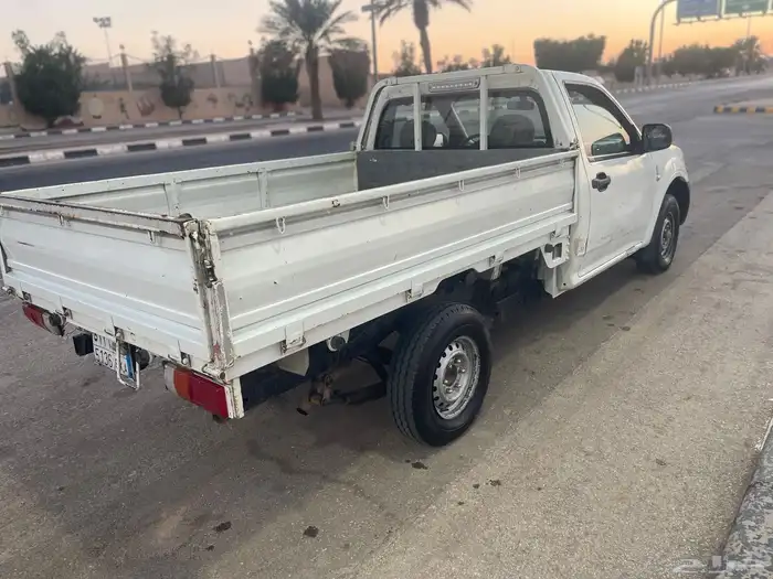 ايسوزو ديزل غمارة جوانب شاصي طويل موديل 2008 1