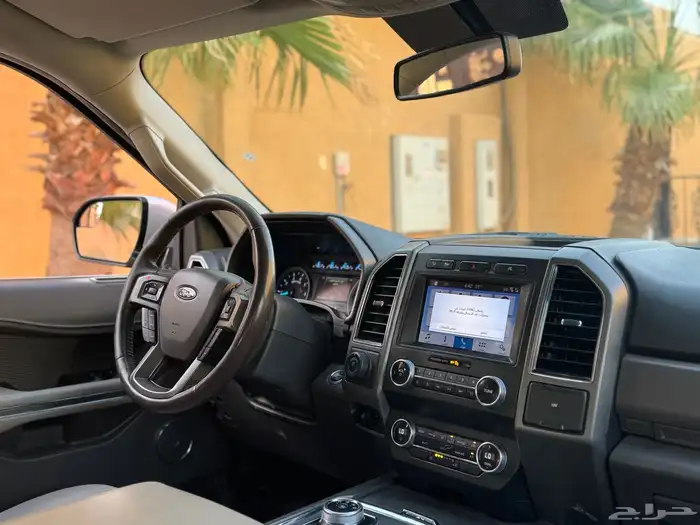 اكسبيدشن 2019 بحالة ممتازة 14