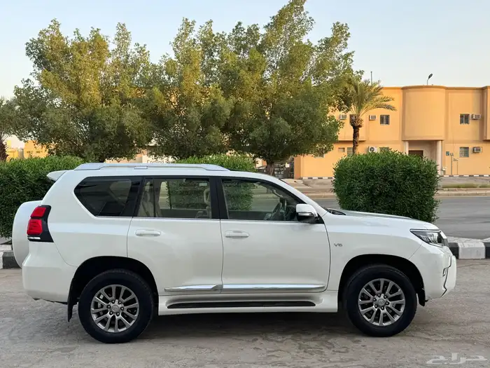 تويوتا برادو 2020 فل كامل VX 8