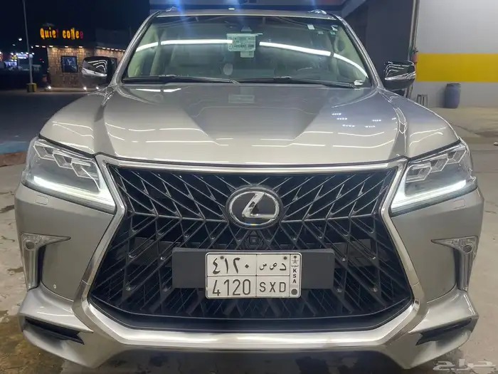 للبيع جيب لكزس LX2018 سعودي 2