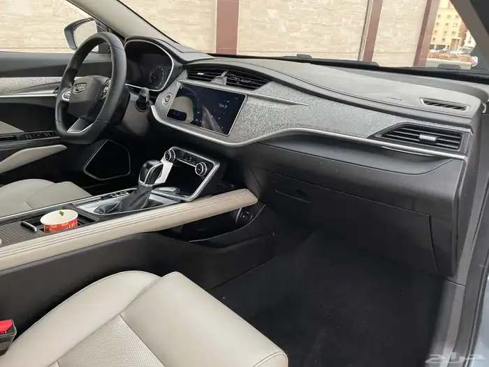 جيلي_بينراي_2022_نص فل_نظيف 68